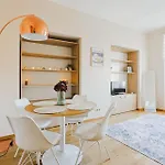 Old Town Doma View 1br Apartment Riga
