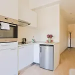 Old Town Doma View 1br 아파트 *