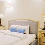 아파트 Old Town Doma View 1br
