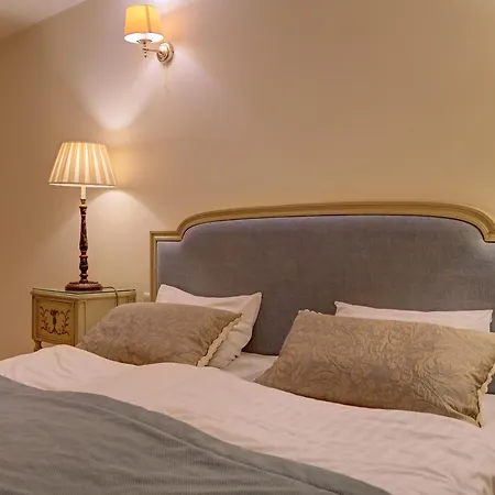 Old Town Doma View 1br *