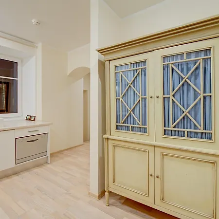 Old Town Doma View 1br