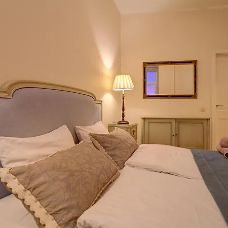 Old Town Doma View 1br * Riga