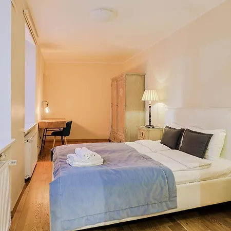 Old Town Doma View 1br Apartman *