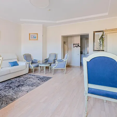 Apartamento Old Town Doma View 1br Riga