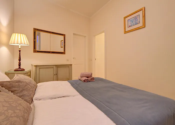 Old Town Doma View 1br *