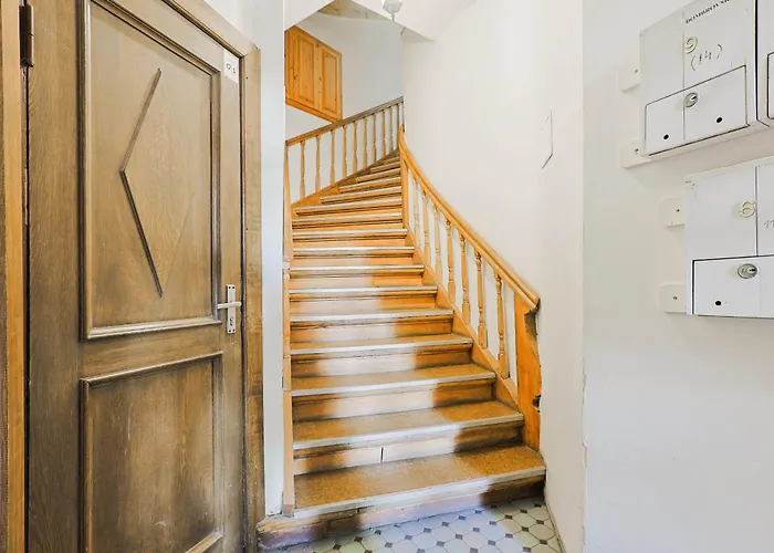 Old Town Doma View 1br