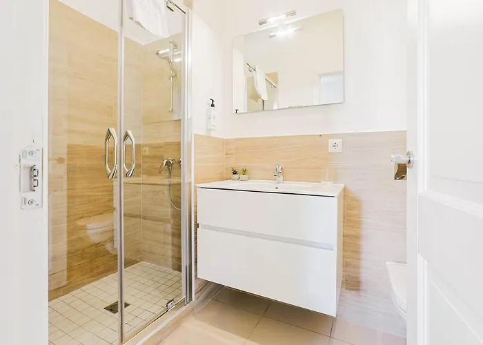 Apartamento Old Town Doma View 1br Riga