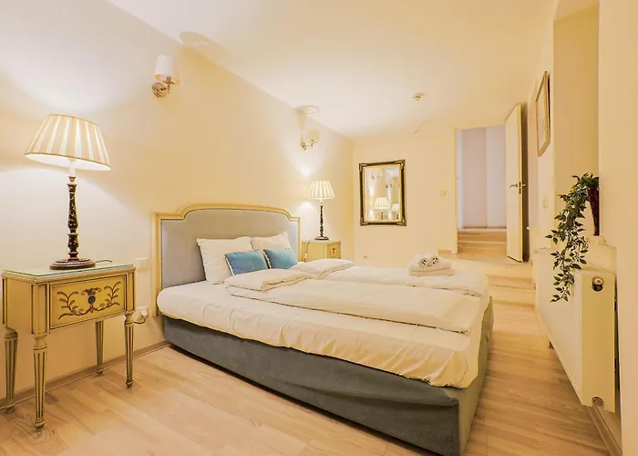 Apartamento Old Town Doma View 1br Riga