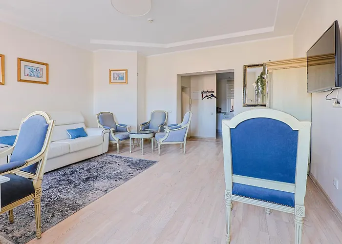 Apartamento Old Town Doma View 1br Riga