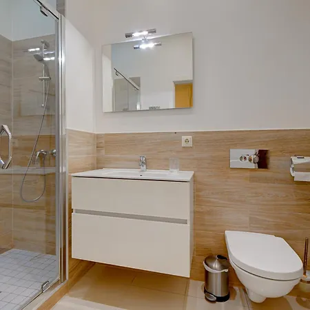 Apartamento Old Town Doma View 1br *