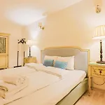 شقة Old Town Doma View 1br