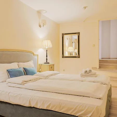 Old Town Doma View 1br * Riga